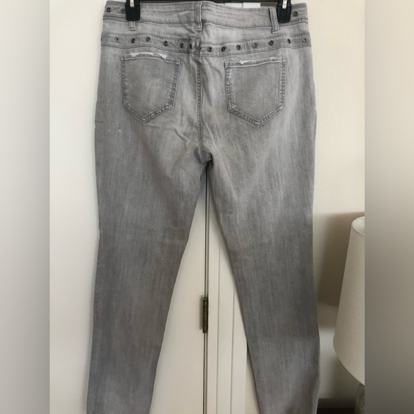 Gray jeans by Mossimo. Never worn. - Picture 5 of 5